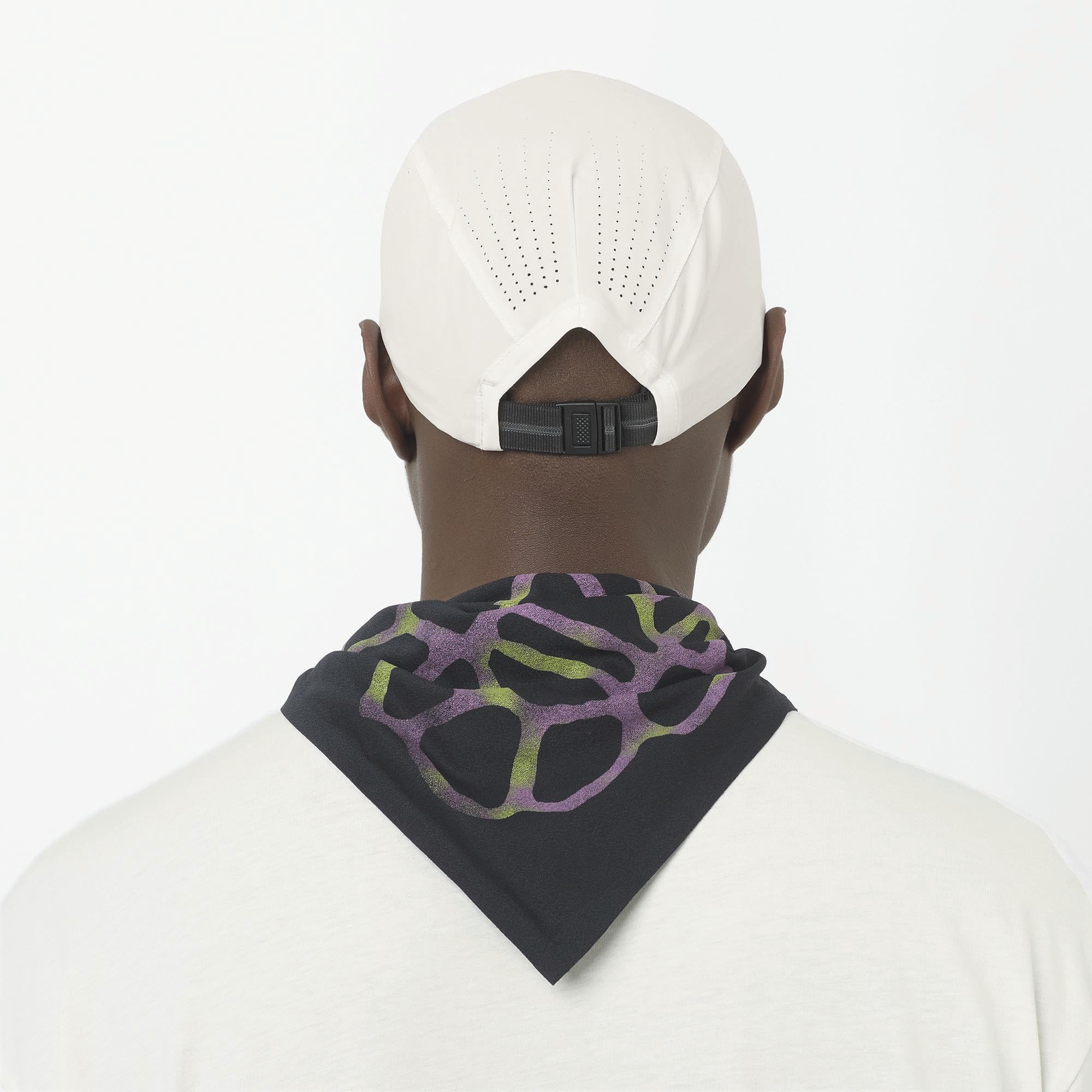 salomon-shakeout-casquette-de-course-respirante-l-g-re-et-compressible-s-chage-r image 4